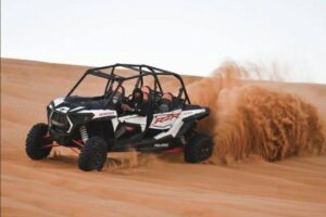 Private Vs. Group Dune Buggy Tours: Which One Is Right For You?