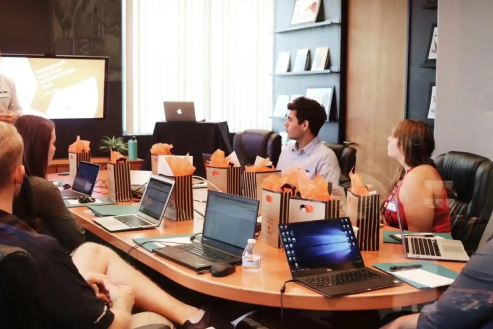 How to get backlinks from Dubai universities