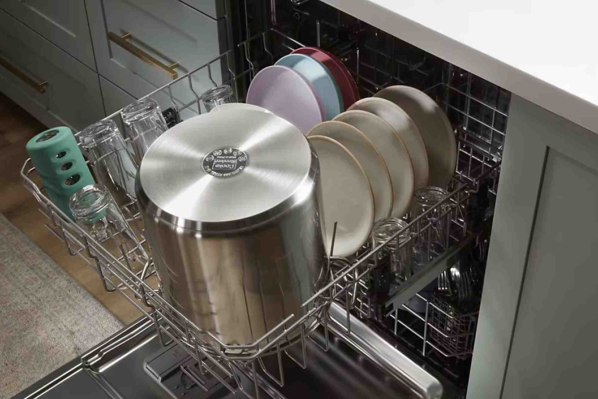 Why Dishwasher Doesn’t Wash Top Rack Dishes